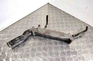SUBARU Impreza 2 generation (2000-2007) Kylvätskeslangrör 32586905