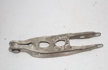 AUDI A4 B9/8W (2015-2024) Bakre höger H-formad gaffel 8W0505311H 32840196