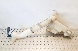 SEAT Cordoba 2 generation (1999-2009) Fönsterspolartank 6Q0955453 25122184