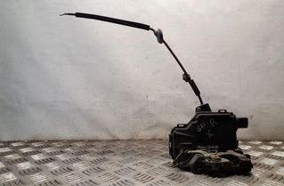 VOLKSWAGEN Passat Variant 1 generation (2010-2024) Bakre höger dörrlås 25152481