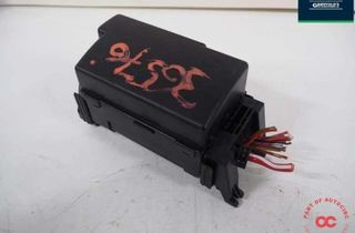 OPEL Astra K (2015-2021) Säkringsbox 39023241,13466244 31787643