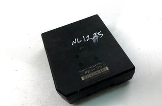 RENAULT Megane 3 generation (2008-2020) Säkringsdosa 284B68372R 18052883