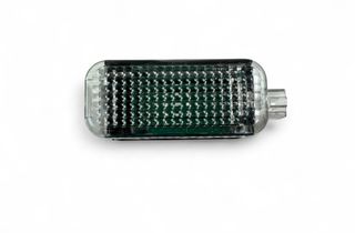 VOLKSWAGEN Passat B8 (2014-2023) Interiörbelysning 8J0947409 33031615