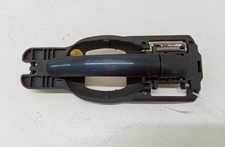 AUDI A2 8Z (1999-2005) Främre vänstra dörrens yttre handtag 153352010 30440290