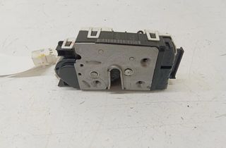 MERCEDES-BENZ C-Class W204/S204/C204 (2004-2015) Främre vänstra dörrlås A2047200335 31544497