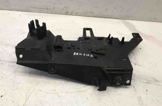 BMW 5 Series F10/F11 (2009-2017) Andra motorrumsdelar 7811112,62440410 32604193