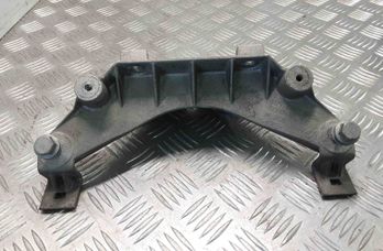 BMW X5 E70 (2006-2013) Bakre motorfäste 51717137238 28404360