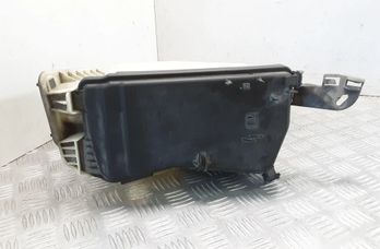 MERCEDES-BENZ E-Class W211/S211 (2002-2009) Säkringsbox A2125400082 28437908