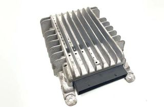 AUDI A4 B8/8K (2011-2016) Ljudförstärkare 8H0035223B 31247200