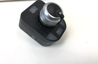 AUDI A8 D3/4E (2002-2010) Omkopplare för spegeljustering 4H0959565 31274125