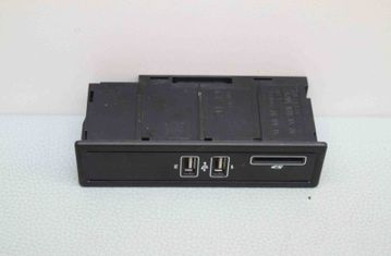 MERCEDES-BENZ C-Class W205/S205/C205 (2014-2023) USB A2058200526 30668024