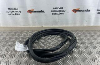 VOLKSWAGEN Passat B7 (2010-2015) Bakdörrens tätningsgummi (på karossen) 3G5867913 31573228