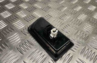 BMW 3 Series F30/F31 (2011-2020) Ytterligare anslutningar för musikspelare 9207358 30995186