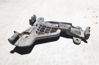 AUDI 100 4A/C4 (1990-1994) Bakre vänster stötfångarfäste 4A0807483A 17669805