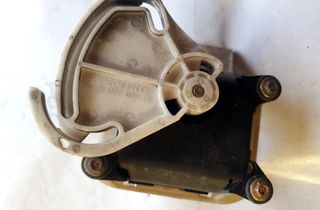 VOLKSWAGEN Passat B5 (1996-2005) Luftspjällsmotor 740220460f 24674836