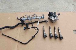 BMW 5 Series F10/F11 (2009-2017) Bränsleinsprutningssats 8514148,8514154,0445110743,8511626 32614017