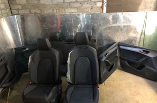 SEAT Leon 1 generation (2018-2024) Invändiga säten med dörrkortssats 5fa867011 32973023