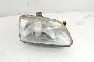 RENAULT Megane 1 generation (1995-2003) Fram höger strålkastare 31906296
