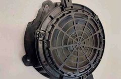 PEUGEOT 208 Peugeot 208 (2012-2015) Ljudhögtalare för höger bakdörr 9818747880 32611013