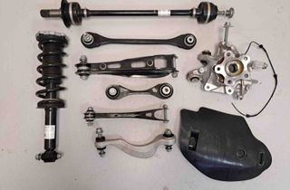 BMW X4 G02 (2018-2024) Höger upphängning bak 6879752,6879750,6899175,6871016,6871023,6871020,6871012,6871002,6890945,6884917,6882819,8695504,6871498 30739417