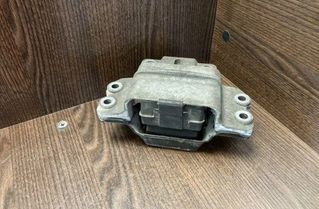 VOLKSWAGEN Caddy 3 generation (2004-2015) Motorfäste fram 1K0199555 27333019