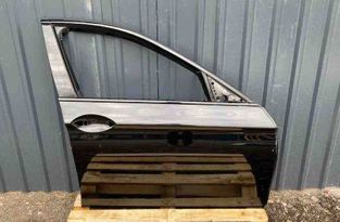 BMW 5 Series F10/F11 (2009-2017) Höger främre dörr BLACK668 31634598