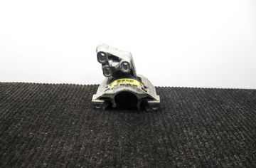 MERCEDES-BENZ CLA-Class C117 (2013-2016) Motorfäste på vänster sida 326E23 32793717