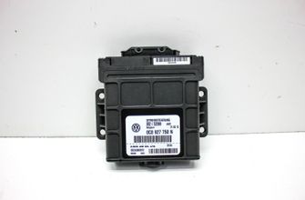 AUDI Q7 4L (2005-2015) Styrenhet för växellåda 0C8927750N 33016071