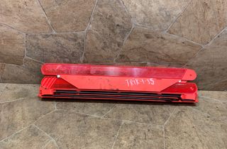 MERCEDES-BENZ C-Class W204/S204/C204 (2004-2015) Varnings triangel A2048900197 32973156