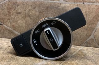 MERCEDES-BENZ CLS-Class C218/X218 (2011-2017) Strålkastarbrytare kontrollenhet A2129050551 33000716