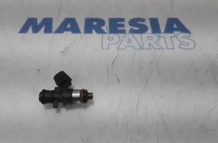 RENAULT Twingo 2 generation (2007-2014) Bränsleinsprutare 7701061008,8200292590,0280158046,ITG037 26977066