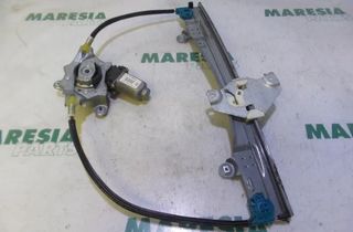 RENAULT Twingo 2 generation (2007-2014) Vänster främre fönsterhissare 8200384743,400957C 27341380