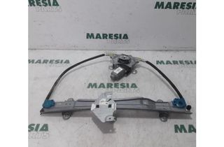 RENAULT Twingo 2 generation (2007-2014) Vänster främre fönsterhissare 8200384743,400957C 27342341