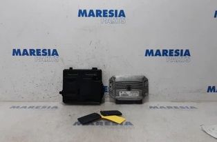 RENAULT Scenic 3 generation (2009-2015) Motorstyrenhet ECU 237100131R,237100132R,237100858R,V29007502A,237101370R,BCMX95 27654248