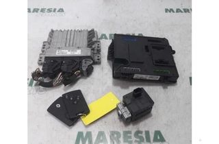 RENAULT Megane 3 generation (2008-2020) Motorstyrenhet ECU 237102426R,237101908R,237101909R,S180153104A,284B12059R 27656163