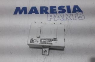 RENAULT Clio 4 generation (2012-2020) Navigationskontrollenhet 283467937R,281139717 27735842