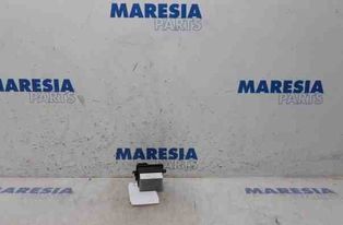 RENAULT Zoe 1 generation (2012-2023) Andra styrenheter A43002100,271500017R,5063240837180 27745042