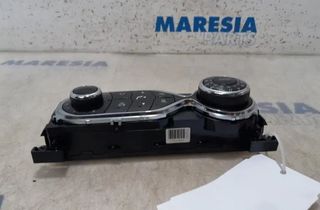 RENAULT Trafic 3 generation (2014-2023) Klimatkontrollenhet 275105737R,E107428E,151017A 27758321