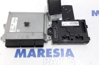 RENAULT Clio 4 generation (2012-2020) Motorstyrenhet ECU 231A04433R,237103353R,237104736R,237103352R,V29034775A 27826247