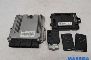 RENAULT Clio 4 generation (2012-2020) Motorstyrenhet ECU 487004399R,7701209427,237102747R,237102748R,0281019148,284B10317R,8200589080,BSMT4SL 30763006