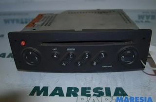 RENAULT Megane 2 generation (2002-2012) Musikspelare utan GPS 8200256141,8200497243,8200107955,8200300858,8200107957,8200316569,8200461289,8200377862,8200300859,8200300855,8200377864,8200300856,8200335062,8200300857,8200074336 31800170