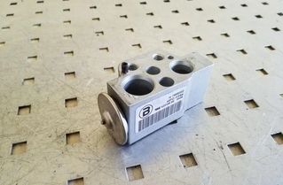 AUDI A4 B8/8K (2011-2016) Luftkonditioneringens expansionsventil H7995002 26064013
