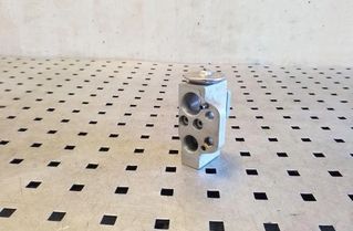 AUDI Q5 8R (2008-2017) Luftkonditioneringens expansionsventil H7995002,52316990 26196721