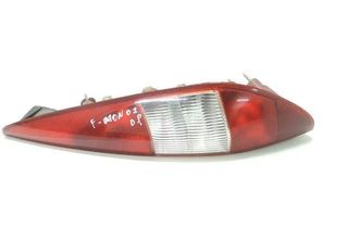 FORD Mondeo 3 generation (2000-2007) Bakre höger bakljuslampa 22711489