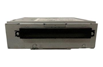 VOLVO V50 1 generation (2003-2012) Musikspelare med GPS 30775583AA,30732669,64190479 32976525