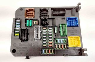 CITROËN C4 Picasso 2 generation (2013-2018) Säkringsdosa 980609868001,BSI-Q04-01,9806098680 28033945