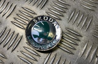 SKODA Fabia 6Y (1999-2007) Hjulskydd 6U0601151L 22326221