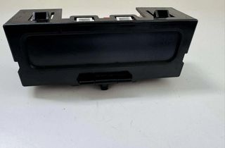 RENAULT Scenic 1 generation (1996-2003) Info Display P8200028364A 32065379