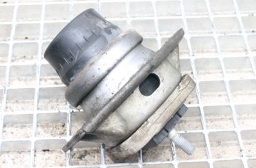 LAND ROVER Range Rover Sport 1 generation (2005-2013) Motorfäste på vänster sida AH226A003BA 32908561