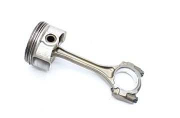 TOYOTA Yaris 3 generation (2010-2019) Kolv 13101-21130,13201-29757 32968604